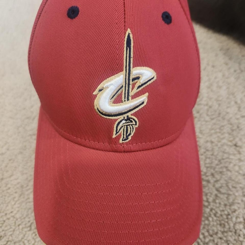 Vintage Cleveland‎ Cavaliers Snapback Cap Adult Adidas 2006 Official NBA Draft